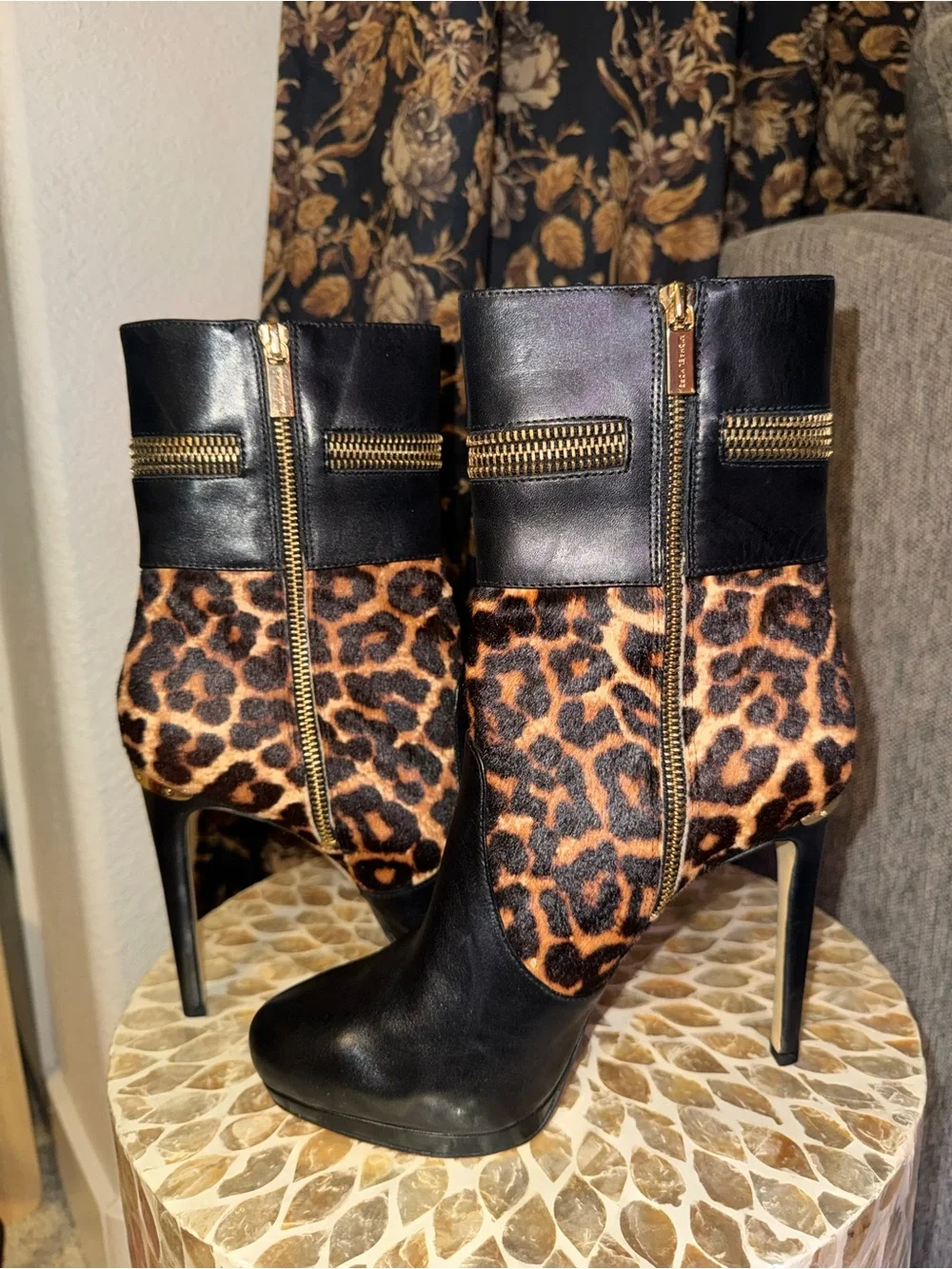 NEW Michael Kors Haya Leopard Haircalf Platform Booties | Size 7.5M
